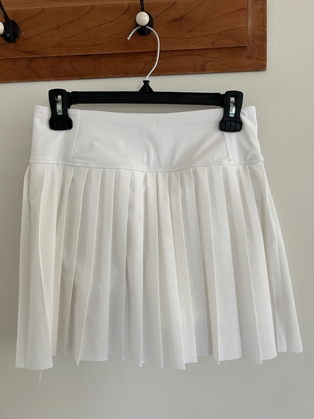 Athleta White Pleated Tennis Skirt – Women